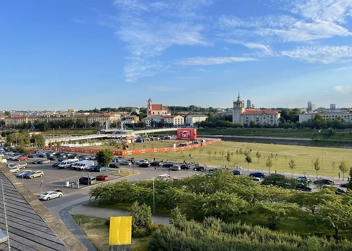 Your - Spacious In Center, With Balcony & Self Check-in * ヴィリニュス