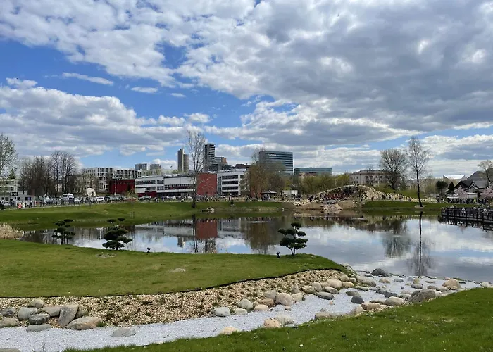 Your - Spacious In Center, With Balcony & Self Check-in