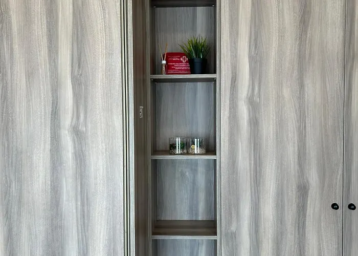 Your - Spacious In Center, With Balcony & Self Check-in Apartman *