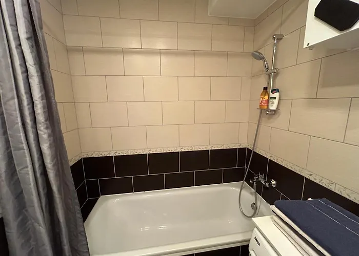 アパート Your - Spacious In Center, With Balcony & Self Check-in *