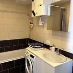 Your - Spacious In Center, With Balcony & Self Check-in דירה *
