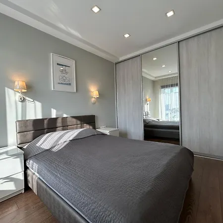 דירה Your - Spacious In Center, With Balcony & Self Check-in